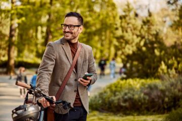 自転車通勤の方におすすめ！　オーダースーツの「尻シック」とは？の画像