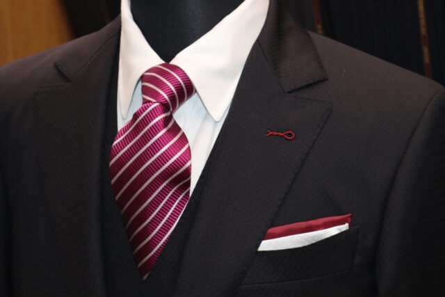 スクリューホール